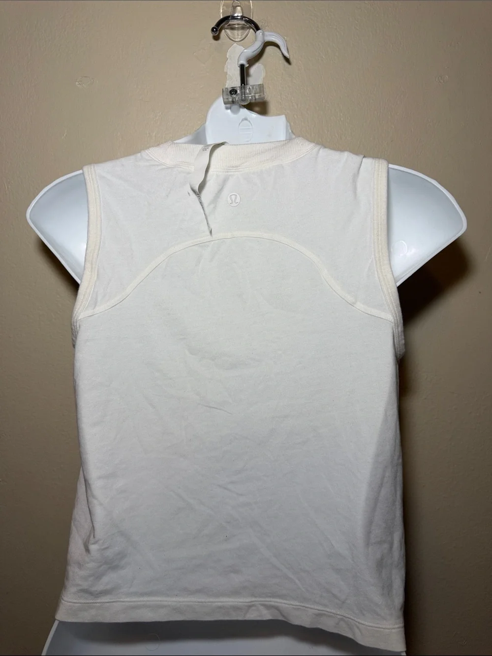 lululemon athletica White Ruched Drawcord Cropped Tank